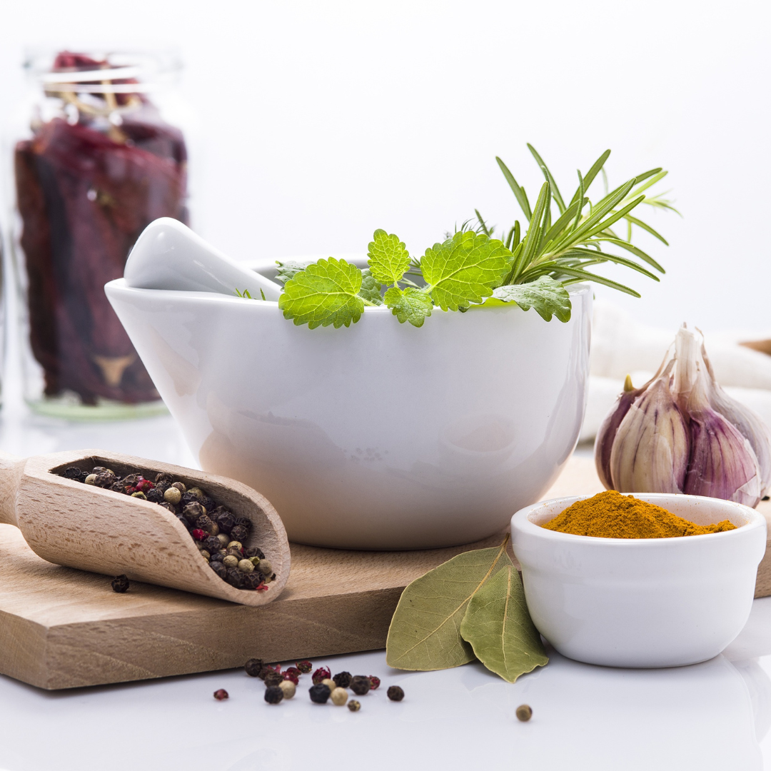 10 DIY Dry Rubs & Spice Mixes For Any Meat